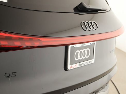 New 2025 Audi Q5 Premium Plus image 28