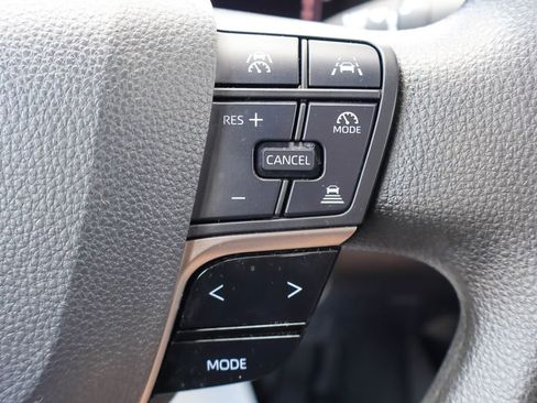 Used 2025 Toyota Camry LE FWD image 14