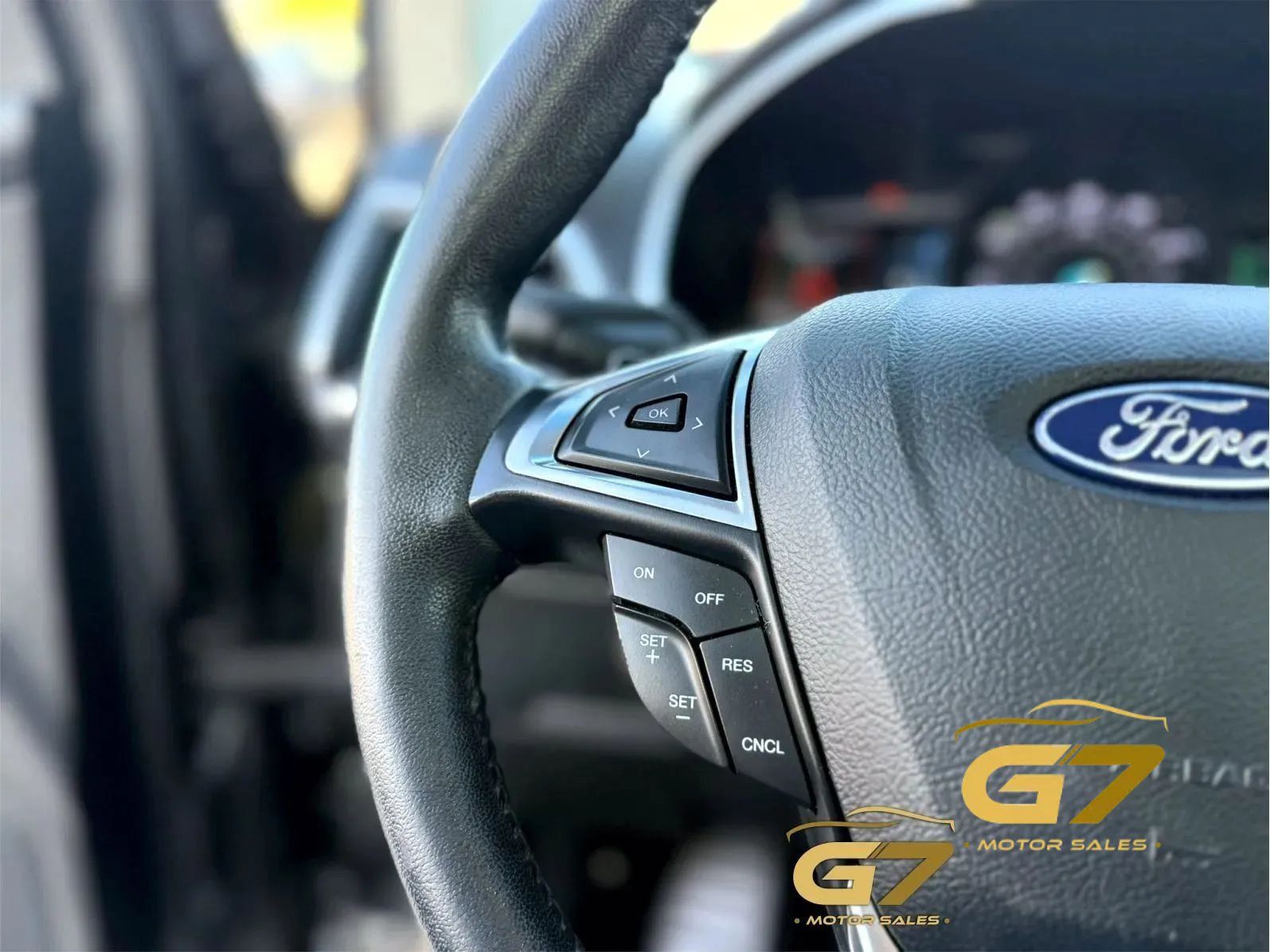 Used 2018 Ford Edge Titanium w/ Equipment Group 301A FWD image 28