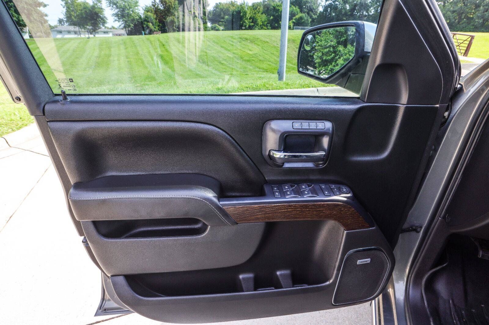 Used 2018 GMC Sierra 1500 Denali w/ Denali Ultimate Package AWD/4WD image 36