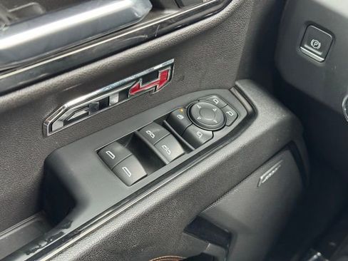 Used 2023 GMC Sierra 1500 AT4 w/ Technology Package image 31