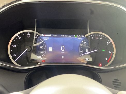 New 2023 Jaguar F-PACE S image 18