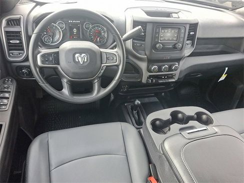 Used 2023 RAM 3500 Tradesman w/ Chrome Appearance Group image 11