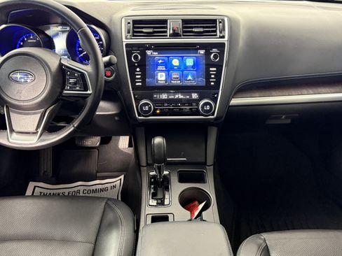 Used 2018 Subaru Outback 3.6R Limited image 13