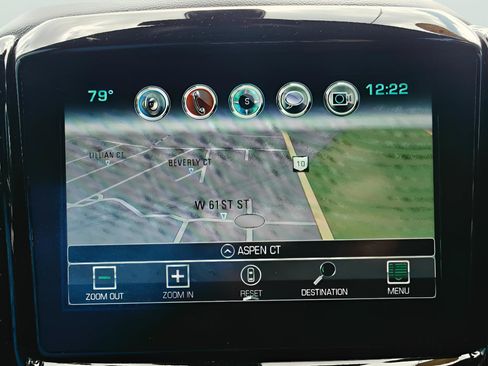 Used 2018 Chevrolet Traverse Premier w/ Redline Edition FWD image 39