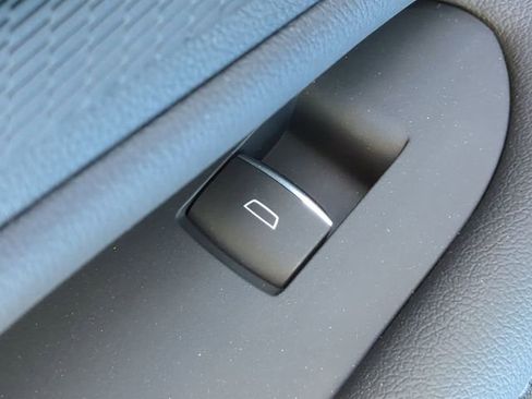 New 2025 Chevrolet Blazer EV RS w/ Super Cruise Package image 33