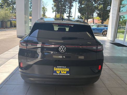 Certified 2023 Volkswagen ID.4 Pro S RWD image 4