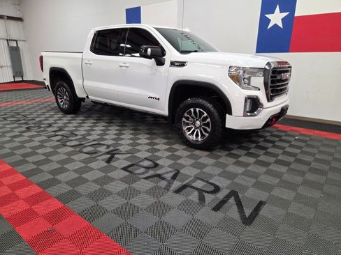 Used 2021 GMC Sierra 1500 AT4 w/ AT4 Premium Package AWD/4WD image 14