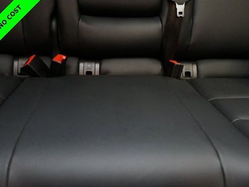 Used 2022 Nissan Rogue SV w/ SV Premium Package image 60