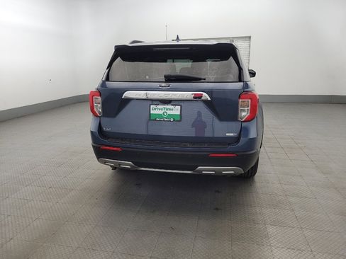 Used 2020 Ford Explorer XLT w/ Equipment Group 202A image 7