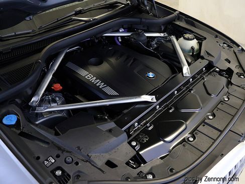 Certified 2025 BMW X5 xDrive40i w/ Premium Package image 39