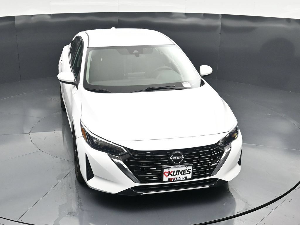Used 2024 Nissan Sentra SV FWD image 44