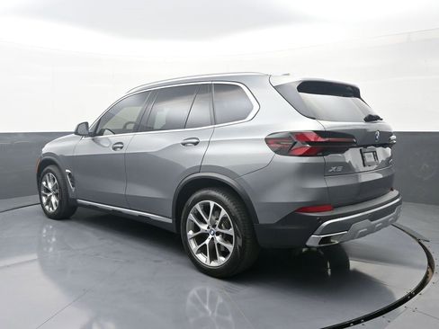 Used 2024 BMW X5 xDrive40i w/ Premium Package image 5