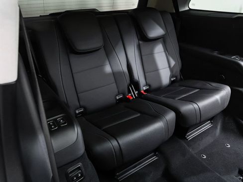 New 2026 Mercedes-Benz GLS 450 4MATIC image 12