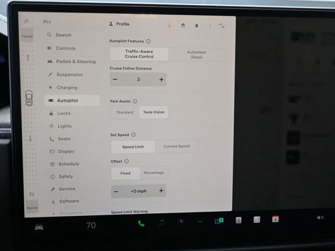 Used 2023 Tesla Model X image 18