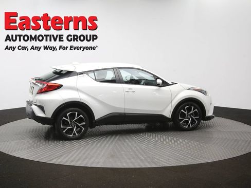 Used 2018 Toyota C-HR XLE FWD image 43
