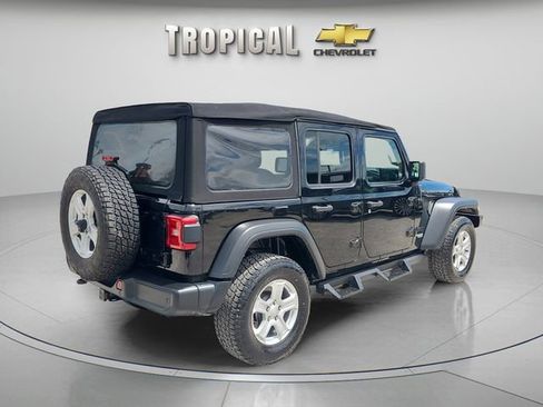 Used 2021 Jeep Wrangler Unlimited Sport image 3