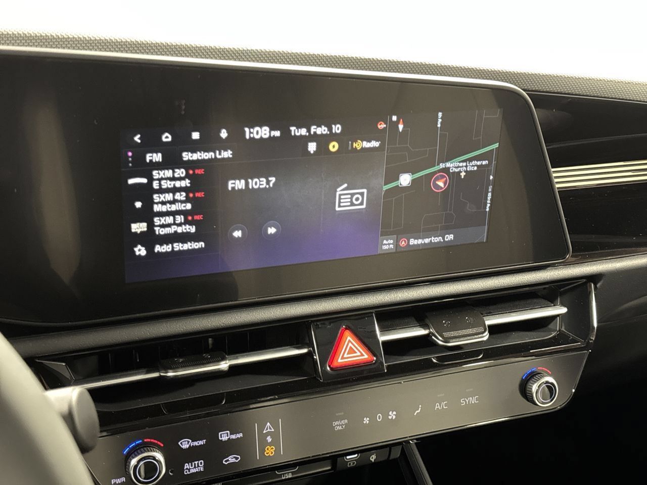 New 2026 Kia Niro EX FWD image 16