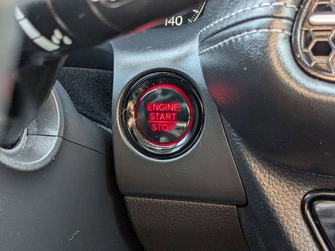 Used 2023 Honda HR-V EX-L image 28