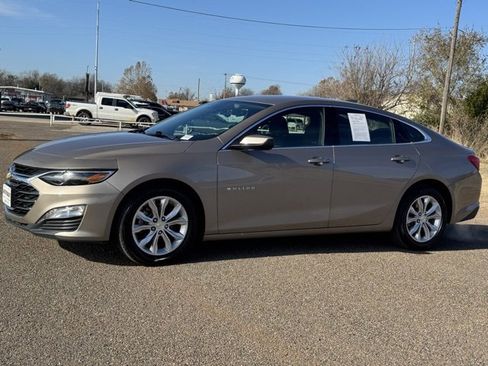 Used 2023 Chevrolet Malibu LT image 3