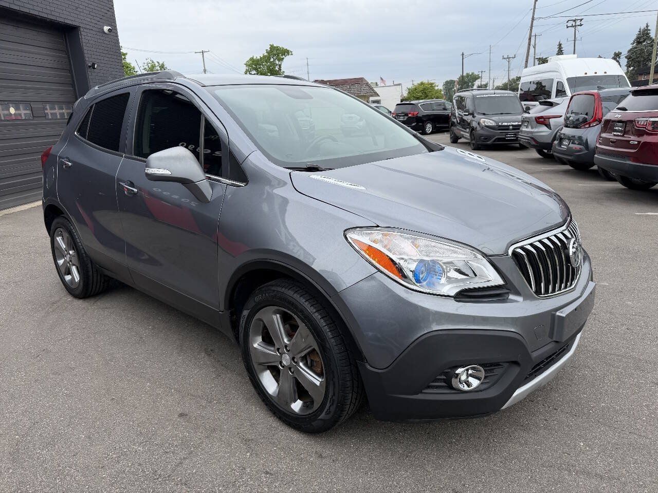 Used 2014 Buick Encore FWD image 3