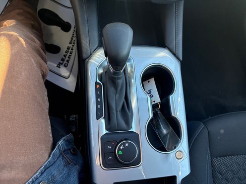 Used 2021 Chevrolet Blazer LT image 27