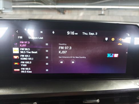 Used 2024 Kia Telluride S w/ S Sunroof Package FWD image 17