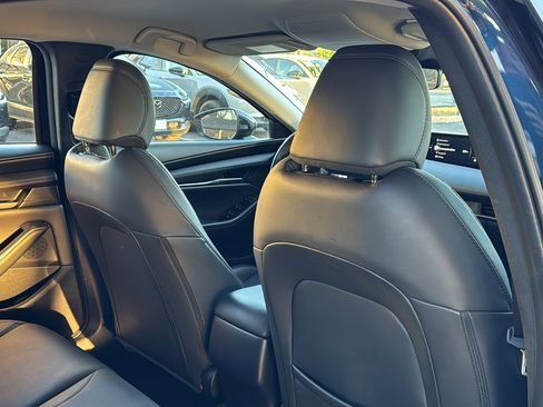 Used 2024 MAZDA MAZDA3 s image 19