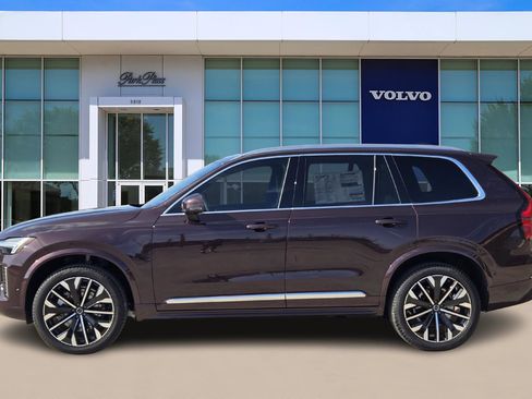 New 2026 Volvo XC90 B5 Plus image 3