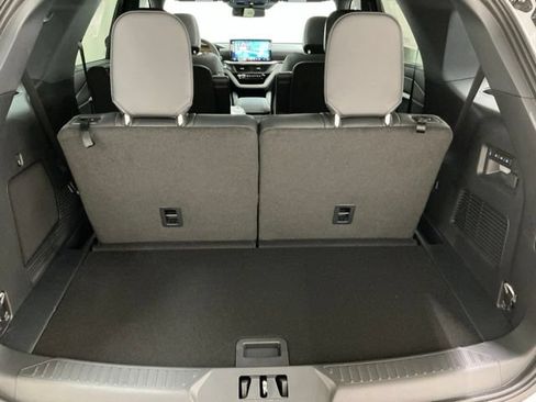 New 2026 Ford Explorer Tremor w/ Tremor Ultimate Package AWD/4WD image 17