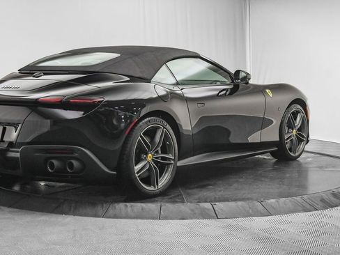Certified 2025 Ferrari Roma Spider image 64