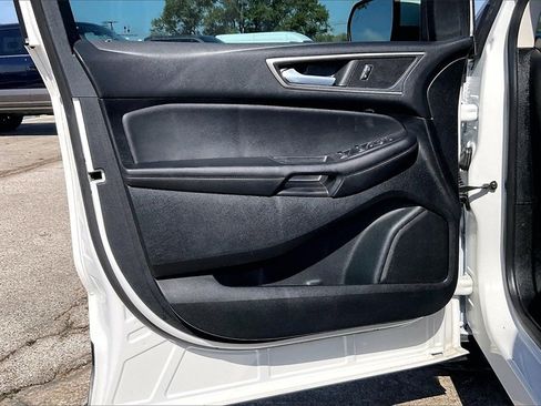 Certified 2022 Ford Edge SEL w/ Convenience Package image 17