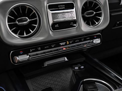 Used 2027 Mercedes-Benz G 63 AMG 4MATIC image 65