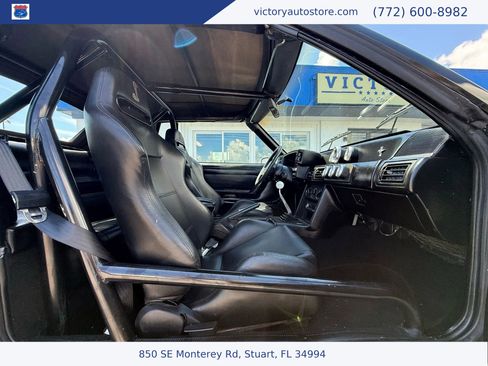 Used 1989 Ford Mustang LX image 19