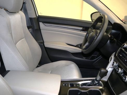 Used 2022 Honda Accord LX image 78
