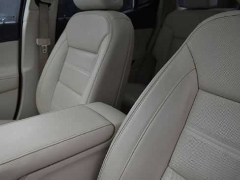 Used 2021 GMC Acadia Denali w/ Denali Technology Package image 14