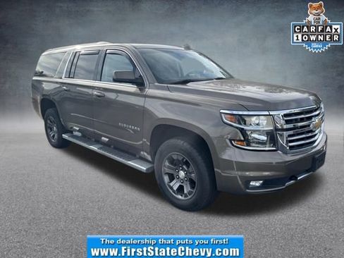 Used 2015 Chevrolet Suburban LT w/ Luxury Package image 1