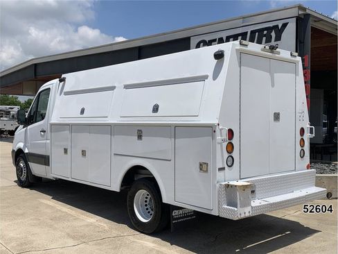 Used 2017 Mercedes-Benz Sprinter 3500 w/ Suspension Package II image 6