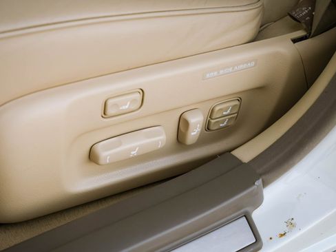 Used 2005 Lexus LS 430 image 17