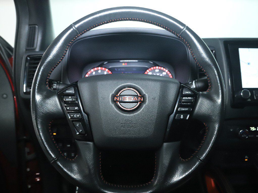 Used 2022 Nissan Frontier PRO-4X w/ Technology Package AWD/4WD image 22