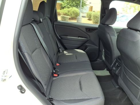 Certified 2025 Subaru Forester Premium AWD/4WD image 23