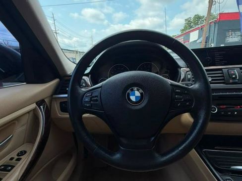 Used 2013 BMW 328i xDrive Sedan AWD/4WD image 20