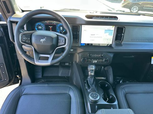 New 2025 Ford Bronco Big Bend w/ Black Diamond Package image 12