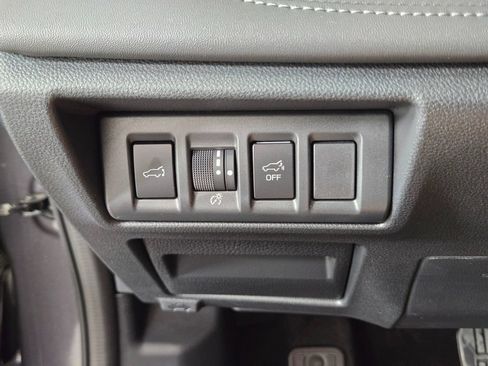 Certified 2025 Subaru Outback Limited XT AWD/4WD image 35
