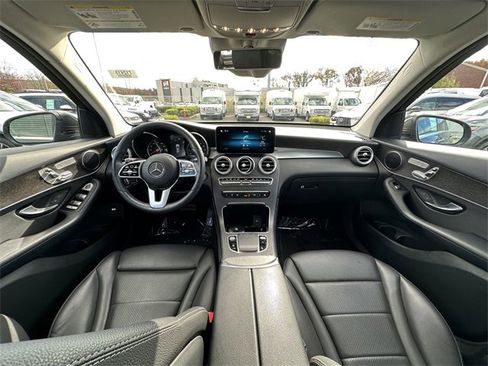 Used 2020 Mercedes-Benz GLC 300 GLC 300 image 16