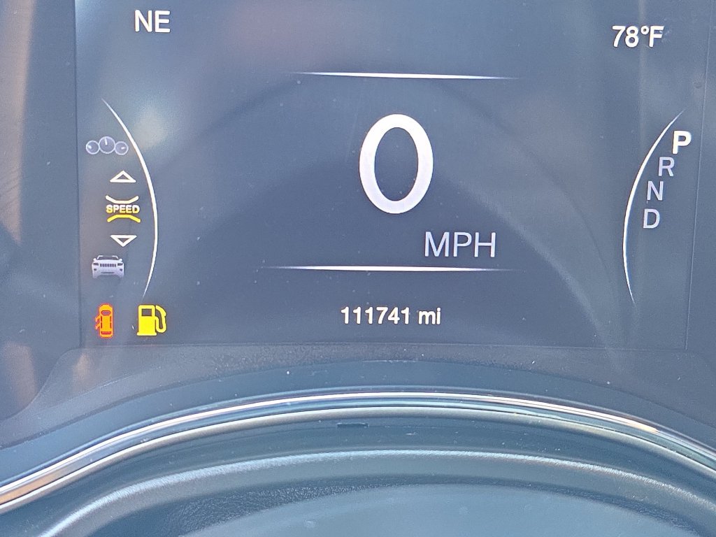 Used 2021 Jeep Grand Cherokee Limited RWD image 24