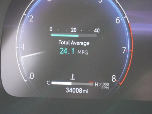 Used 2024 Toyota Highlander Platinum image 29