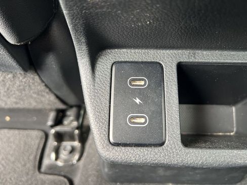 Used 2025 Kia Seltos S image 29