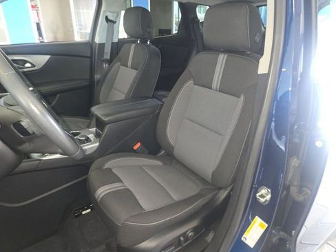 Used 2023 Chevrolet Blazer LT image 11
