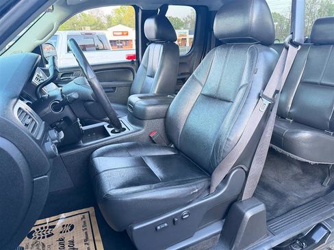 Used 2013 Chevrolet Silverado 1500 LTZ image 16